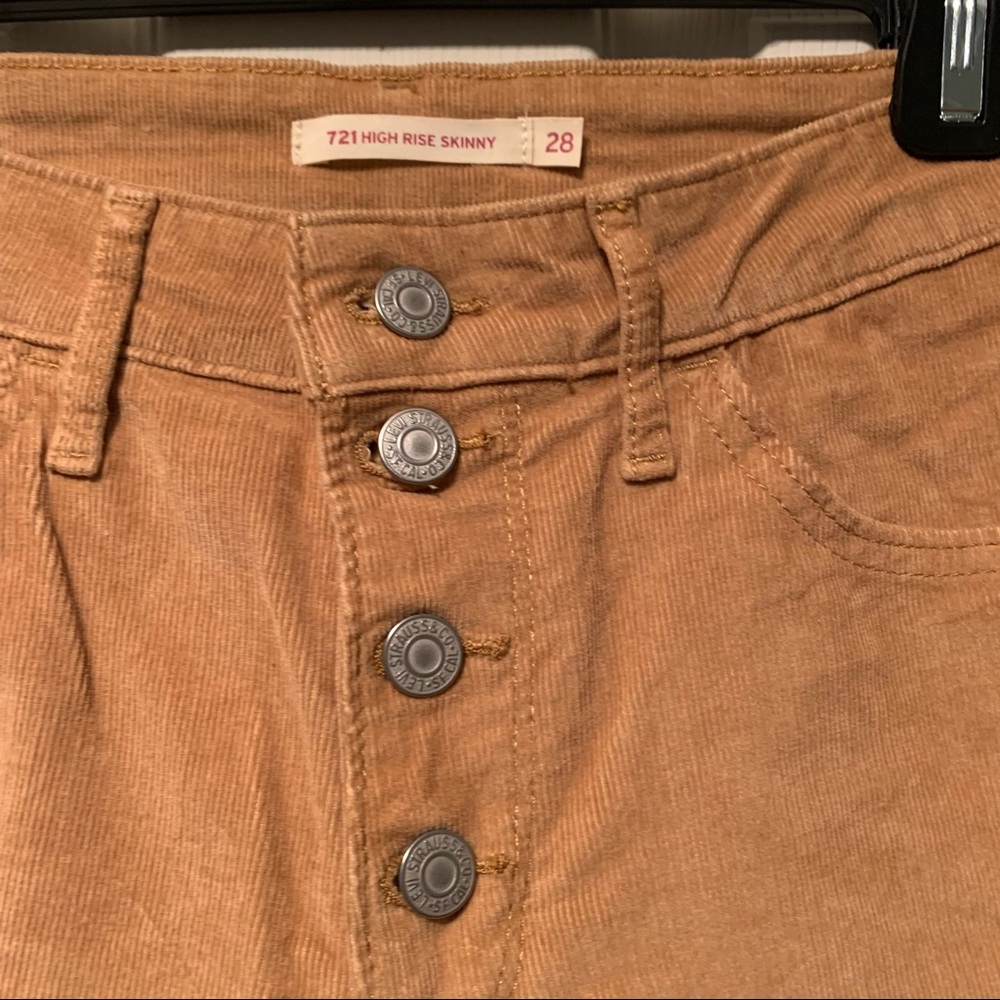 Levi’s High Rise Skinnies